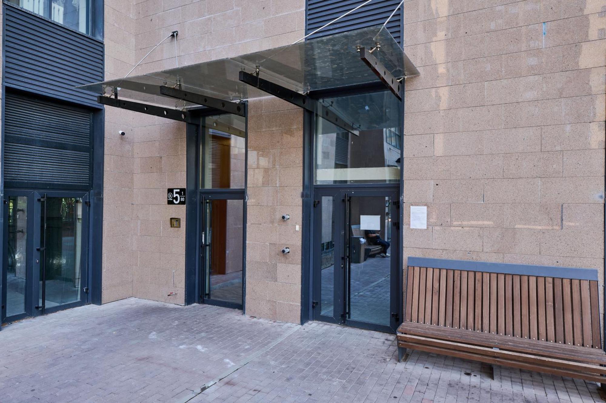 Five Business-Class Rooms In R-House Near Mega Center אלמטי מראה חיצוני תמונה