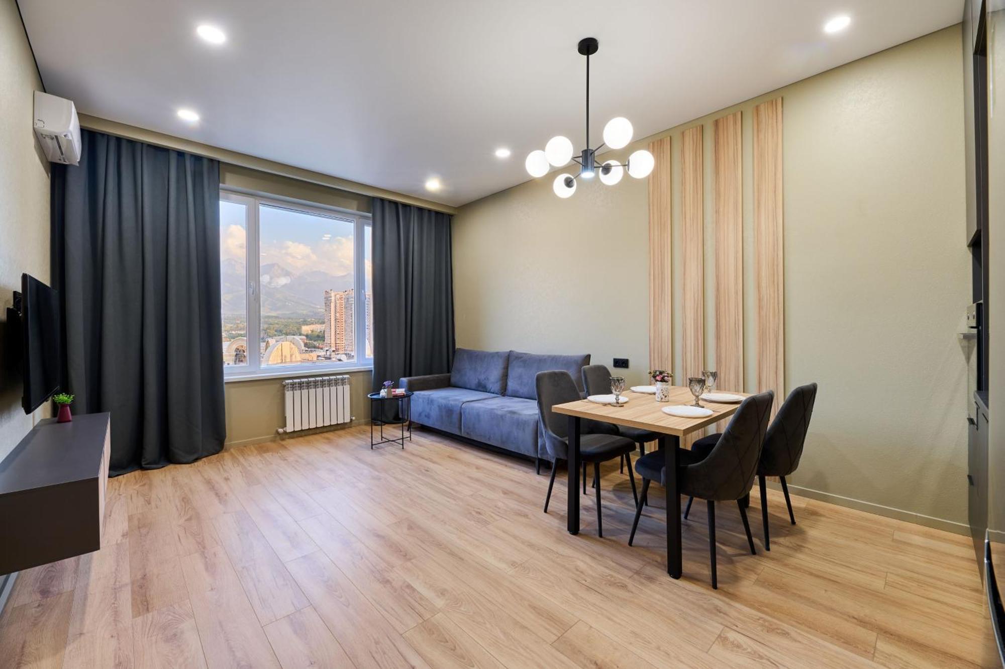 Five Business-Class Rooms In R-House Near Mega Center אלמטי מראה חיצוני תמונה